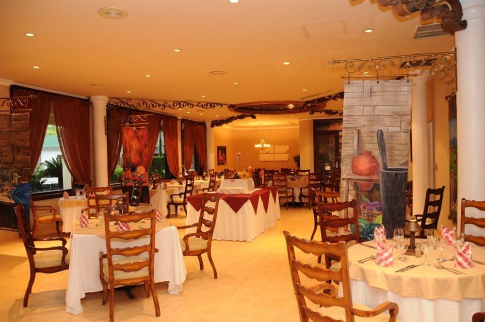 Coral Costa Caribe Beach Resort Juan Dolio Buitenkant foto